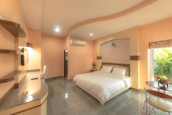 Martina Hotel