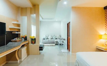 Martina Hotel