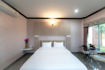 Martina Hotel