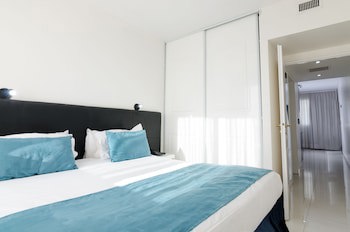 Cyan Recoleta Hotel