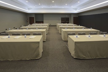 City Express By Marriott Salina Cruz