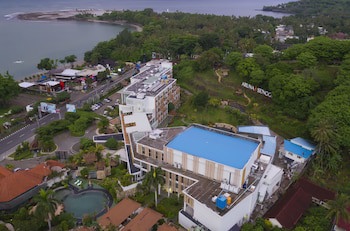 Aruna Senggigi