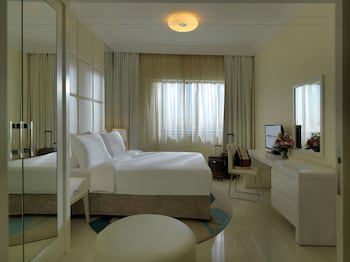 Damac Maison Mall Street
