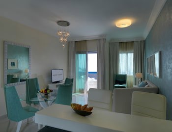 Damac Maison Mall Street