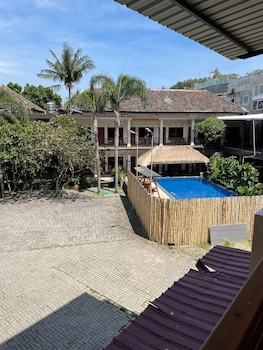 Central Inn