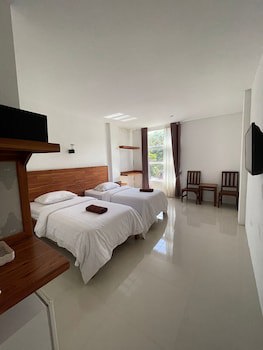 Central Inn