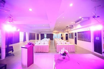 A-Te Chumphon Hotel