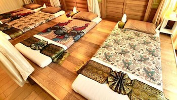 A-Te Chumphon Hotel