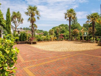 Bradleigh Lodge