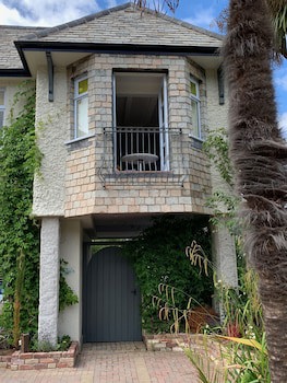 Bradleigh Lodge