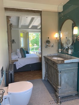 Bradleigh Lodge