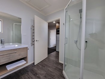 Antonio Mews Motel