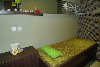 Lombok Raya Hotel