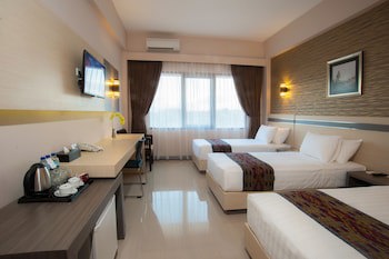 Lombok Raya Hotel