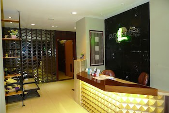 Lombok Raya Hotel