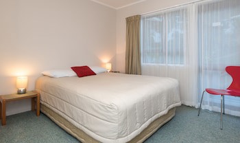 Outrigger Motel