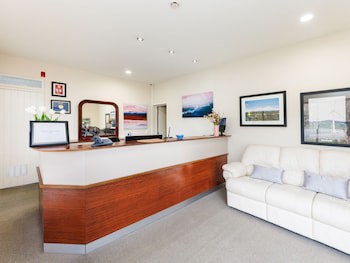 Fitzherbert Regency Motor Lodge