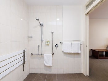 Fitzherbert Regency Motor Lodge