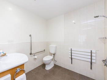 Fitzherbert Regency Motor Lodge