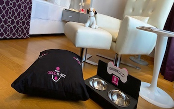 Akra V Hotel