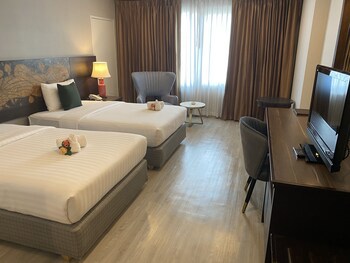 Empress Pattaya Hotel