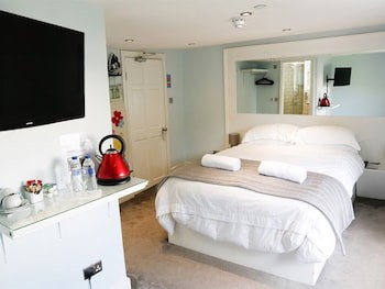 Churchill Brighton