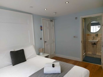 Churchill Brighton