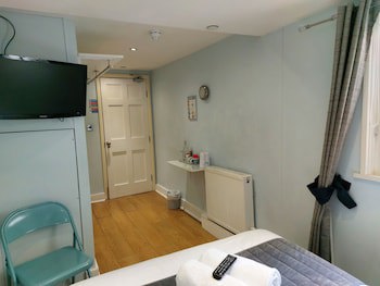 Churchill Brighton