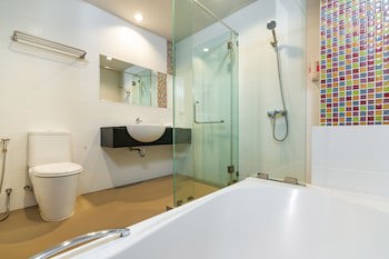 Grand Bella Hotel