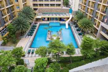 Grand Bella Hotel