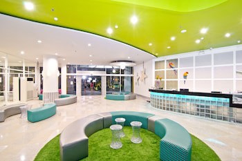 Grand Bella Hotel