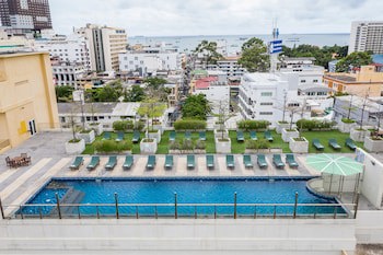 Grand Bella Hotel