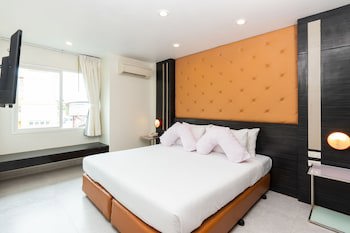 Grand Bella Hotel