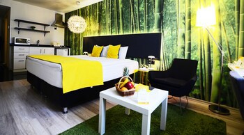 Tempo Suites Airport