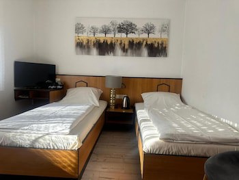 TRAUBE Hotel Offingen galeri fotoğrafı