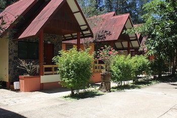 D.R. Lanta Bay Resort
