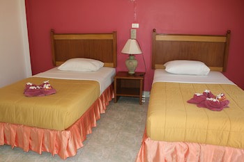 D.R. Lanta Bay Resort