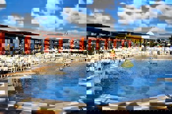 Montania Special Class Hotel