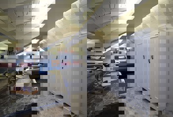 Montania Special Class Hotel