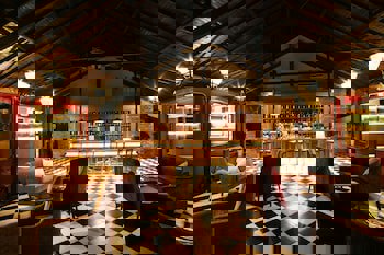 Montania Special Class Hotel