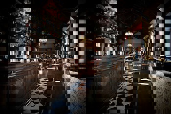 Montania Special Class Hotel