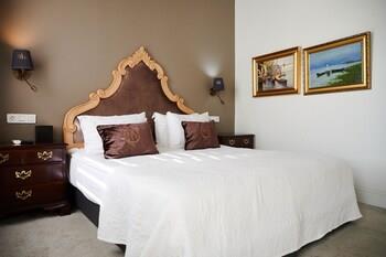 Faik Pasha Suites