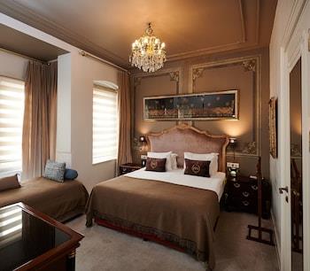 Faik Pasha Suites