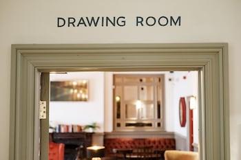 The Drayton Court Hotel