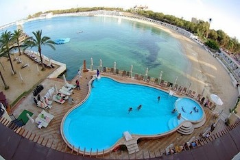 Helnan Royal Hotel