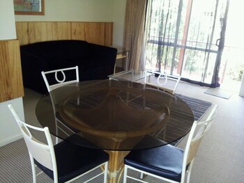 Avondale Motor Inn