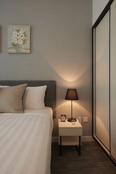 Grand Bay View Hotel