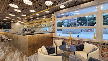 Grand Bay View Hotel