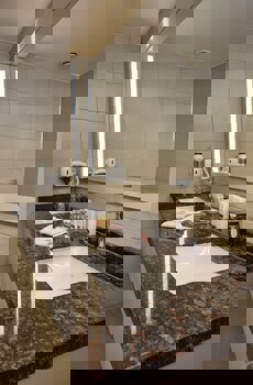 Ramada Plaza By Wyndham Izmir