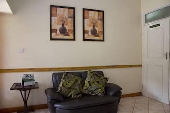 Annie's Lodge Blantyre